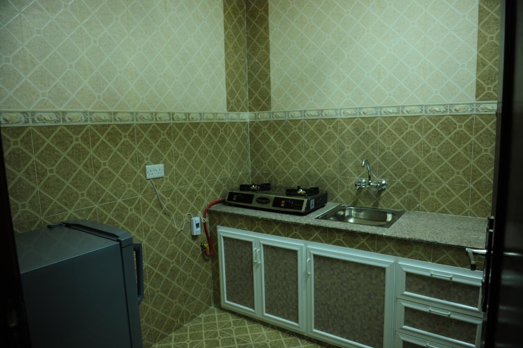 Al Jumhour Hotel Apartments Sur Ngoại thất bức ảnh