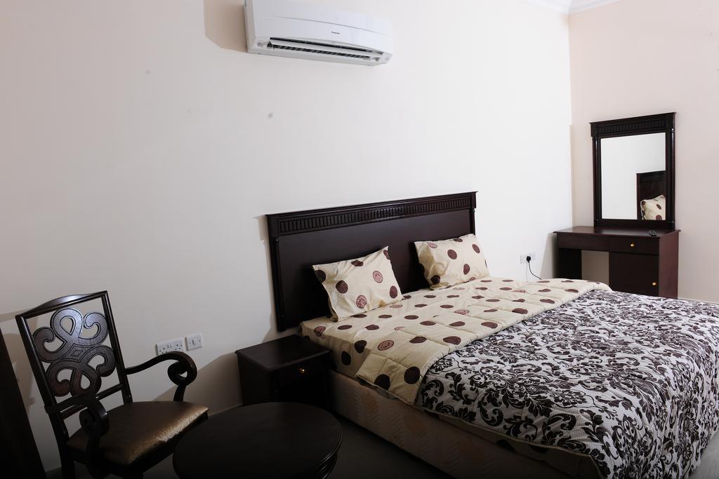 Al Jumhour Hotel Apartments Sur Ngoại thất bức ảnh